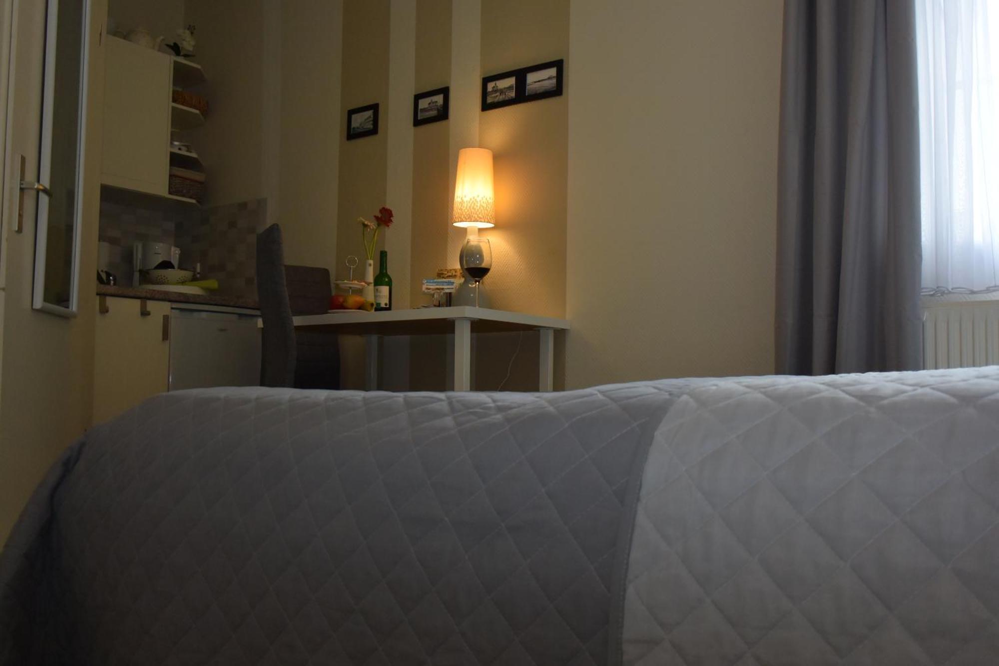 Ferienapartments Urlaub und Meer Ostseebad Kühlungsborn Kamer foto